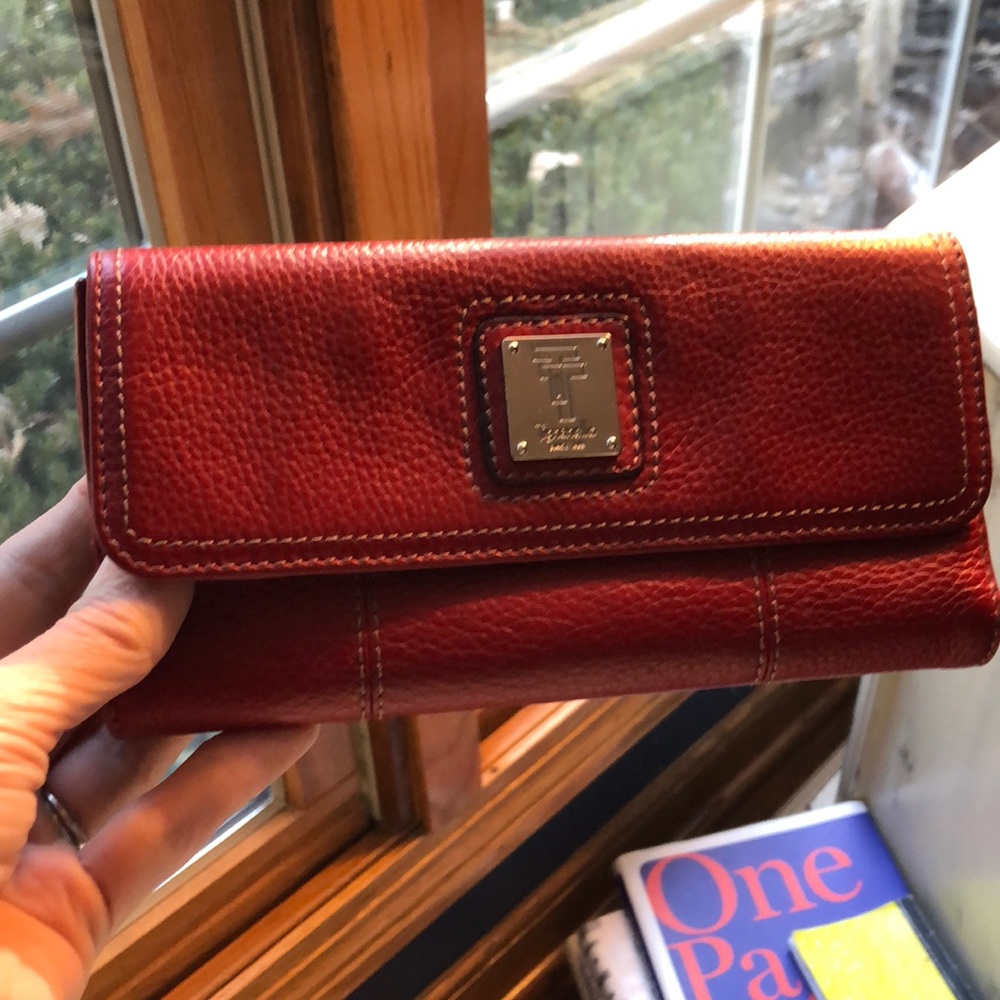 Red Tignanello pebble leather wallet